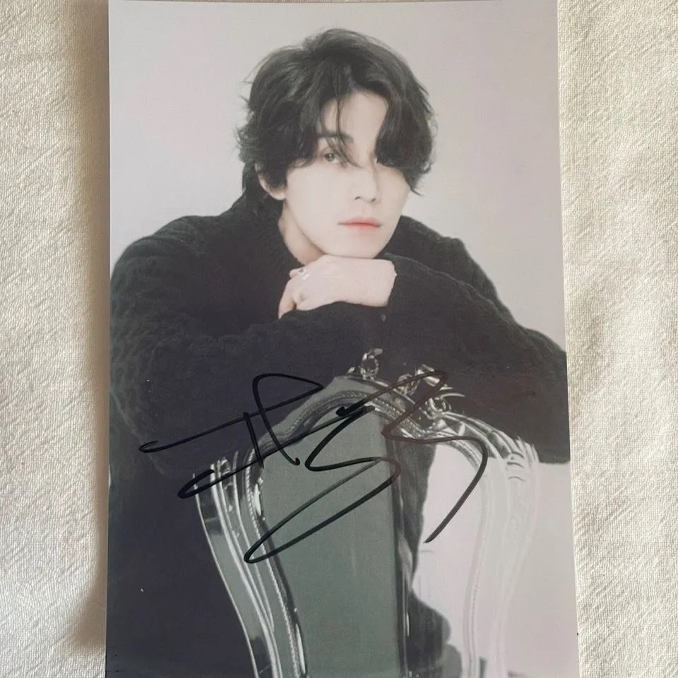 Korean Idol Lee Dong Wook Maga - Korean Lifestyle Magazine 리뷰 및 가격